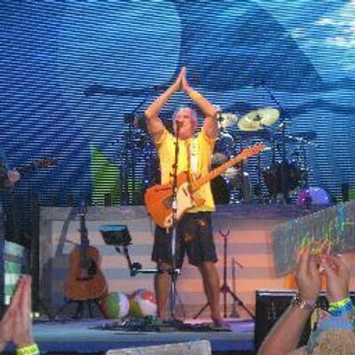 Profile Picture of Dan Peters (@DanPeters100) on Twitter