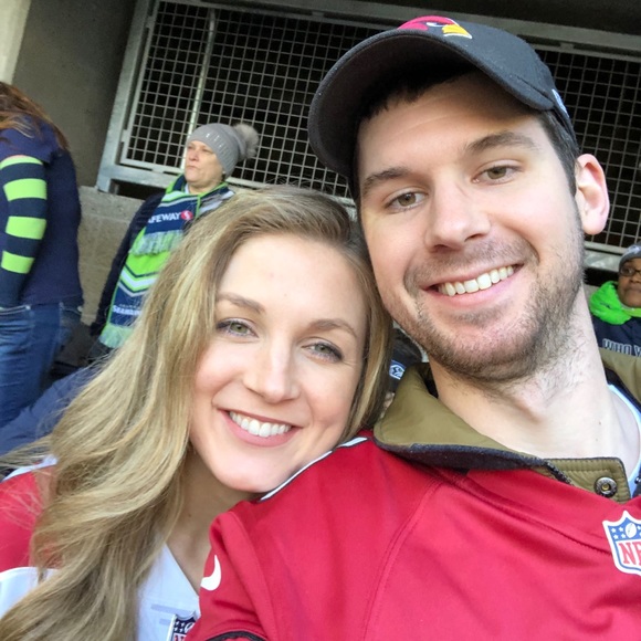 Profile Picture of Amanda Welter (@awelter6161) on Poshmark