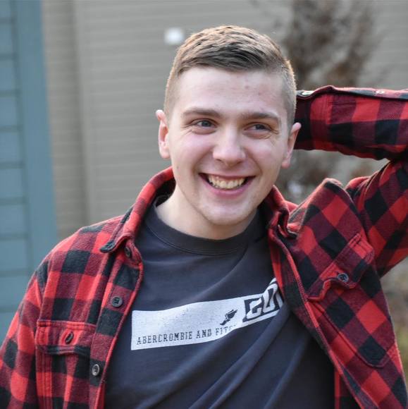 Profile Picture of Erick Maccormack (@erickmaccormack) on Poshmark