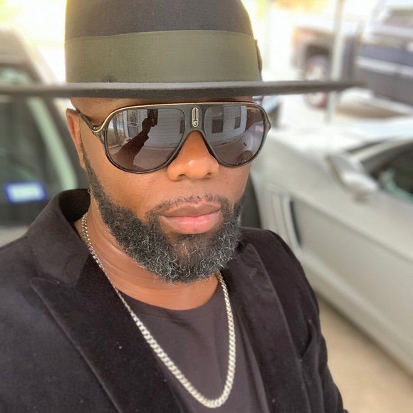 Profile Picture of Rashad Allen (@rashadallen538) on Poshmark