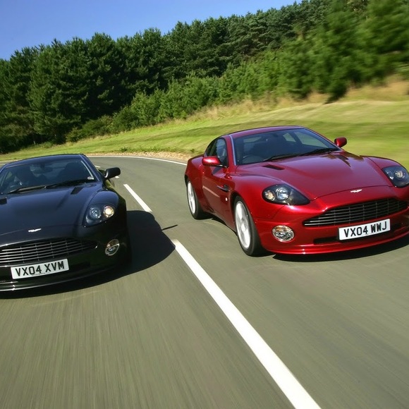 Profile Picture of Michael Schwab (@asto4444) on Poshmark