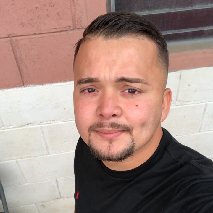 Profile Picture of kenneth ucles (@kennethucles2) on Tiktok