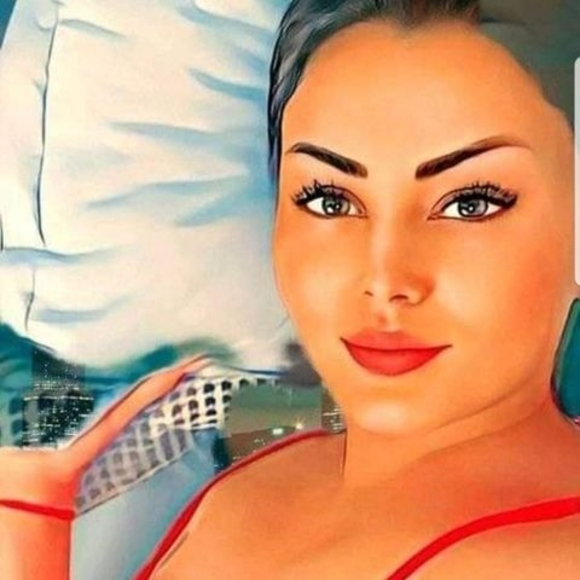 Profile Picture of Hazel El alaoui (@loubnadrighel) on Poshmark