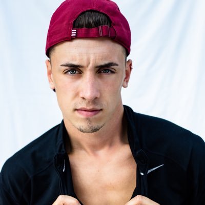 Profile Picture of Ben Anderson (@_BenjaminXavier) on Twitter