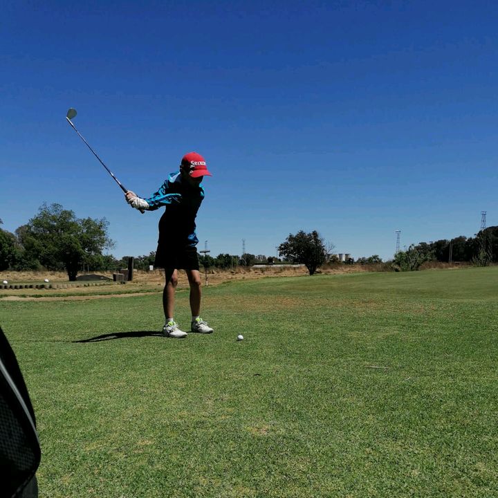 Profile Picture of BernardBenade (@bernardbenade) on Tiktok