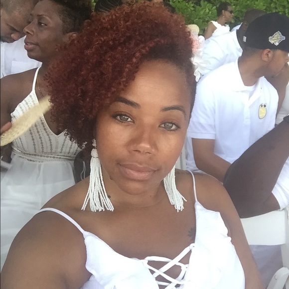 Profile Picture of Devin Goree (@dpgoree) on Poshmark