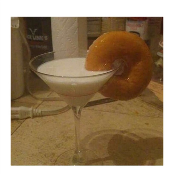 Profile Picture of David L (@davidx007) on Poshmark