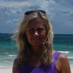 Profile Picture of Alice Livers (@alliwaves) on Instagram