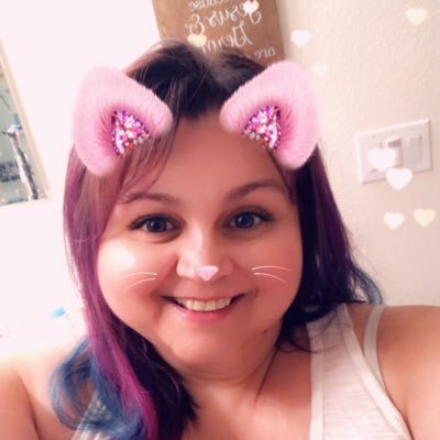 Profile Picture of Mandy Hinz/ Deaver (@NitroDeaver) on Twitter