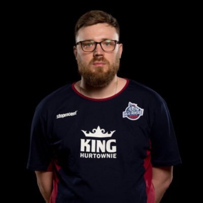 Profile Picture of Przemek Sierakowski (@psierakowski) on Twitter