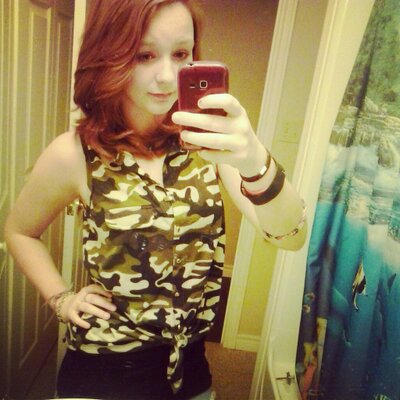 Profile Picture of Jessie MacDonald (@jessmac99) on Twitter