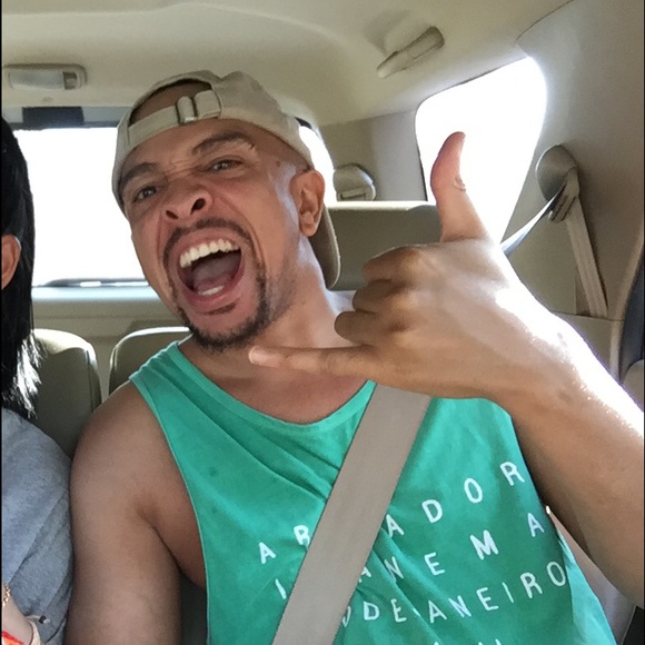 Profile Picture of Pierre Abraham (@wonderfulnews) on Poshmark