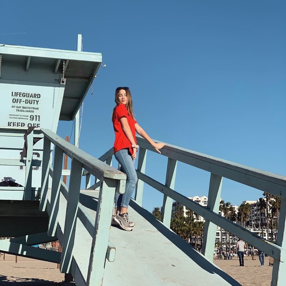 Vanja Vukic - Poshmark Profile Picture of Vanja Vukic (@vanjavux) on Poshmark