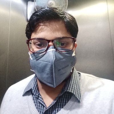 Profile Picture of Suyash Pandey (@suyashhere) on Twitter