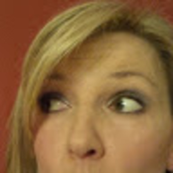 Kim Savage - Poshmark Profile Picture of Kim Savage (@miksavage) on Poshmark