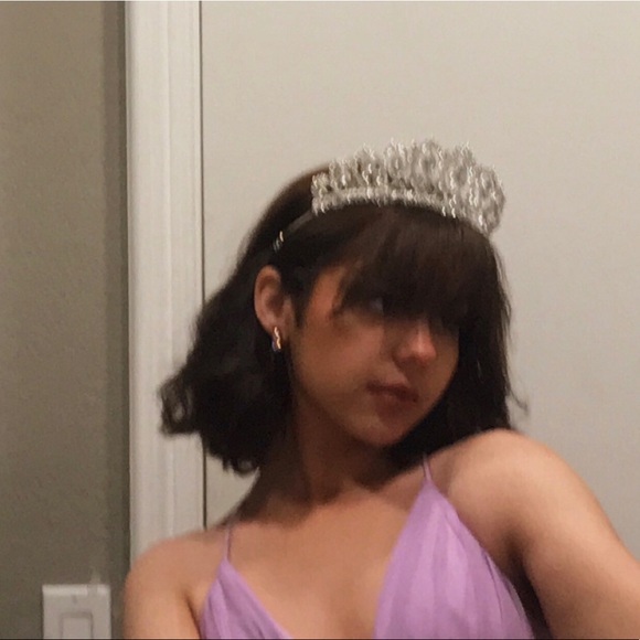 Profile Picture of Lucy Jimenez (@lucy_elayan) on Poshmark