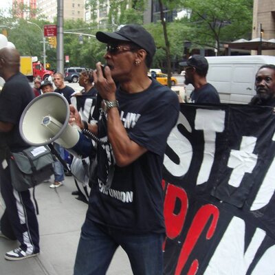 Profile Picture of Robert Tolbert (@BobbyVocal) on Twitter