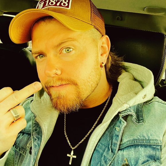 Profile Picture of Steve Grant (@grantoloso) on Poshmark