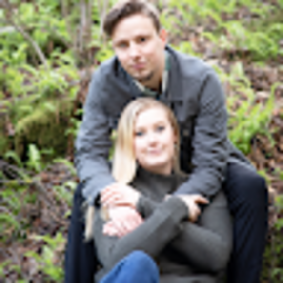 Profile Picture of Danielle Dawson (@danielledaws218) on Poshmark