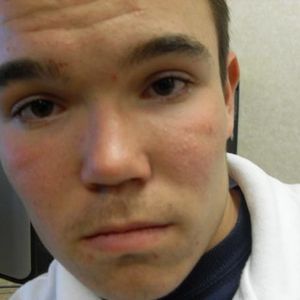 Profile Picture of Dustin Huff (@wannagethigh21) on Myspace