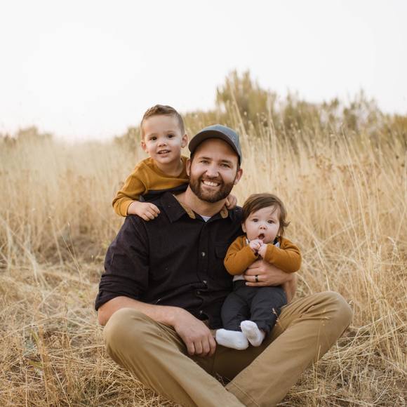 Profile Picture of Devin Vollmer (@devinvollmer) on Poshmark