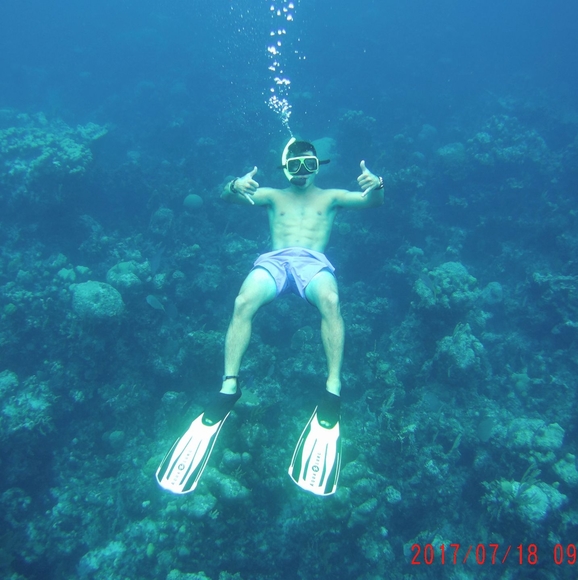 Tyler Mizoguchi - Poshmark Profile Picture of Tyler Mizoguchi (@tylermizo53) on Poshmark