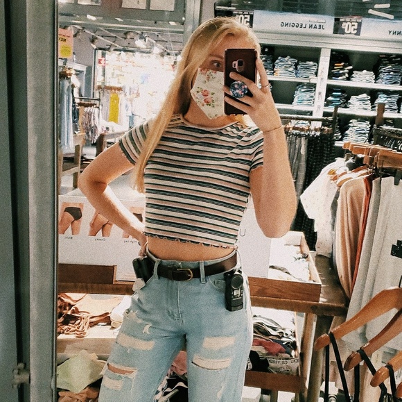 Profile Picture of Brianna Mckeever (@briemckvr) on Poshmark