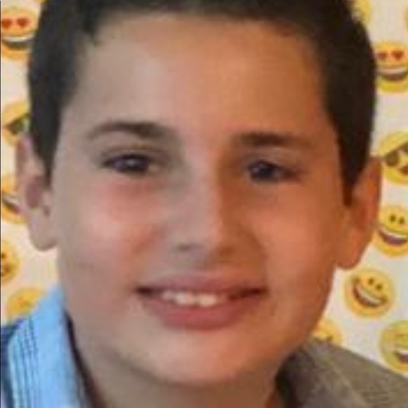 Profile Picture of Tobias Cohen setton (@tobiascohen) on Poshmark