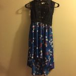 Profile Picture of Caitlin McInteer (@caits_closet_cleanout) on Instagram