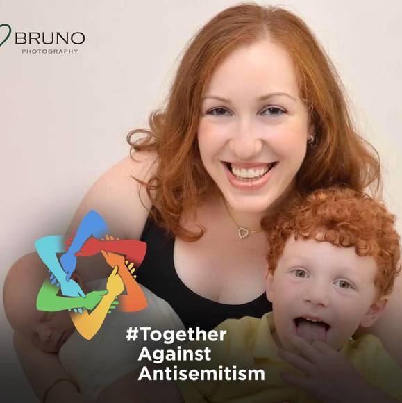 Profile Picture of Liat Zeltser (@liapoo217) on Poshmark