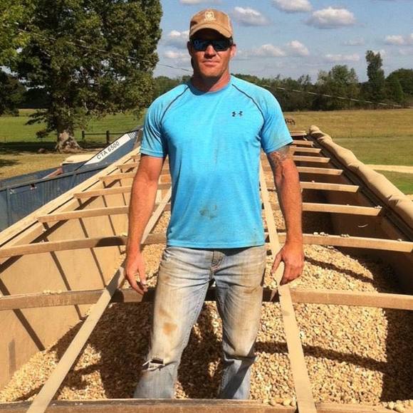 Profile Picture of Patrick Hays (@patrick_hays) on Poshmark