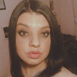 Profile Picture of Júlia Henn (@juliacomh) on Instagram