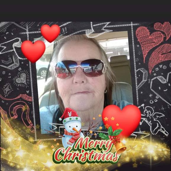 Profile Picture of Debbie Keen (@debbiekeen) on Poshmark