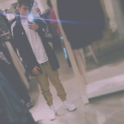Profile Picture of Ethan Shoemaker (@_ICEY_E) on Twitter