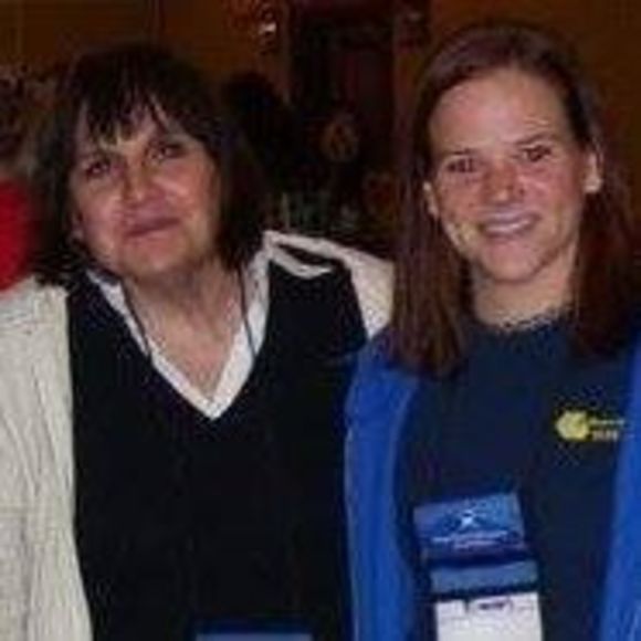 Profile Picture of Pat Perry (@pat_perry) on Poshmark