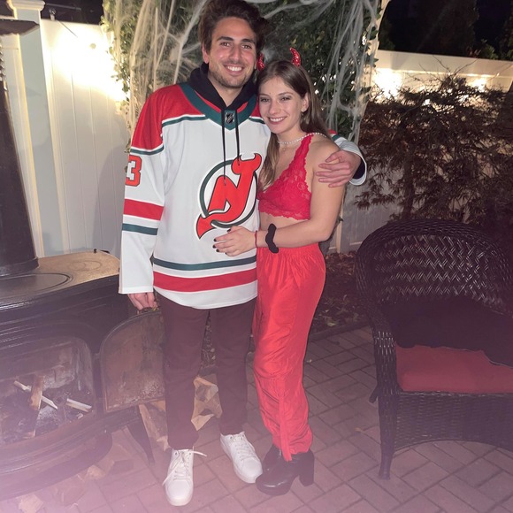 Profile Picture of Sophie Lipstein (@lipperoni2123) on Poshmark