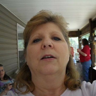 Profile Picture of Connie Burnett (@BurnettConnie) on Twitter
