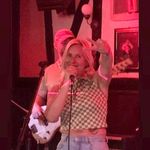 Angie Bailey - Instagram Profile Picture of Angie Bailey (@farleybailey) on Instagram