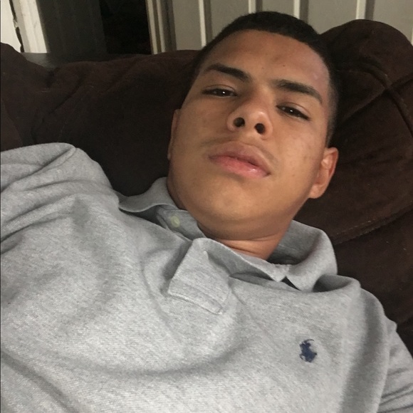 Profile Picture of Gabriel Mayorga (@guala401) on Poshmark