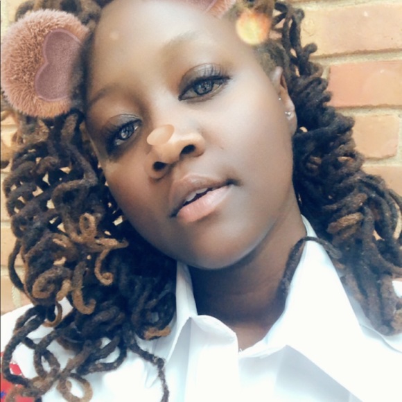 Profile Picture of Janae Cutchember (@jcutchember) on Poshmark