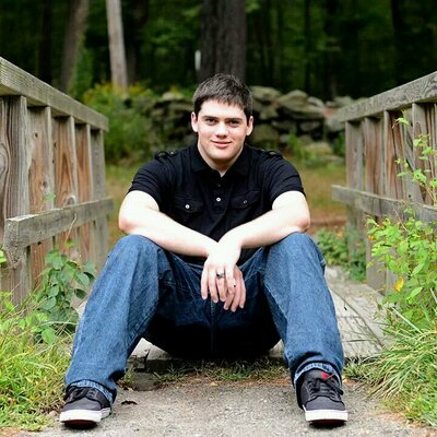 Profile Picture of Jesse Robin (@96robins) on Twitter