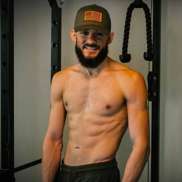 Profile Picture of Dalton Moore (@mooredalton95) on Poshmark