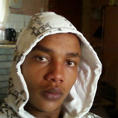 Profile Picture of Athi Magqashela (@ArtyMagqashela) on Twitter