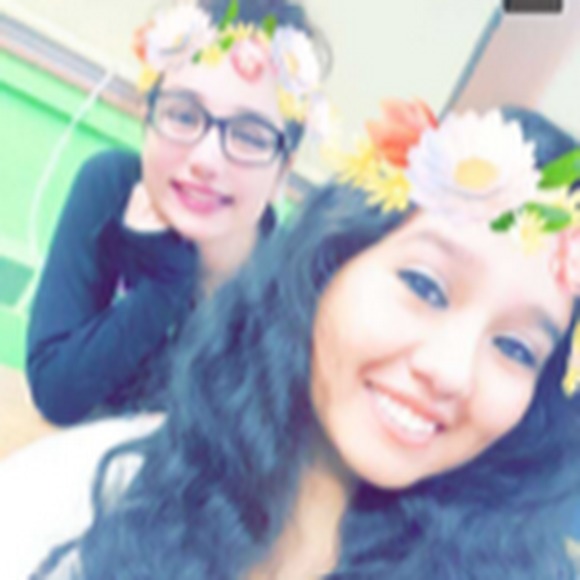 Profile Picture of Astrid Acevedo (@astridacevedo_0) on Poshmark