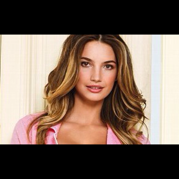 Profile Picture of Veronica Rodriguez (@vero1980) on Poshmark