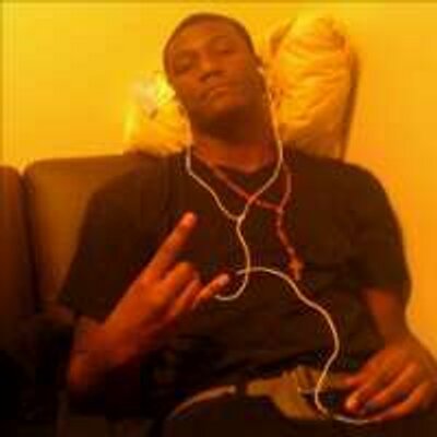 Profile Picture of Cedric Frierson (@beezle187) on Twitter