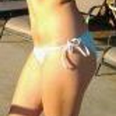 Profile Picture of Whitney Burr (@whitney_burr) on Twitter