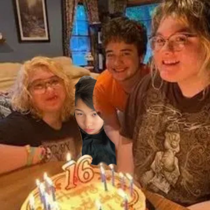 Profile Picture of Shawn Landstrom (@thebestdadlol) on Tiktok