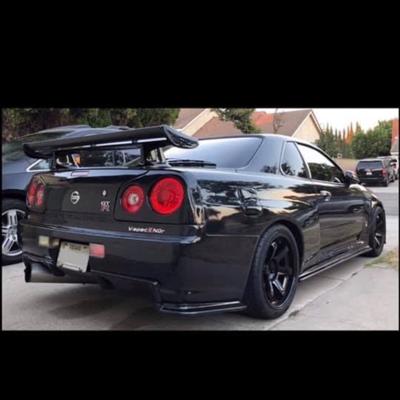 Brian Silva - Poshmark Profile Picture of Brian Silva (@briansilva714) on Poshmark