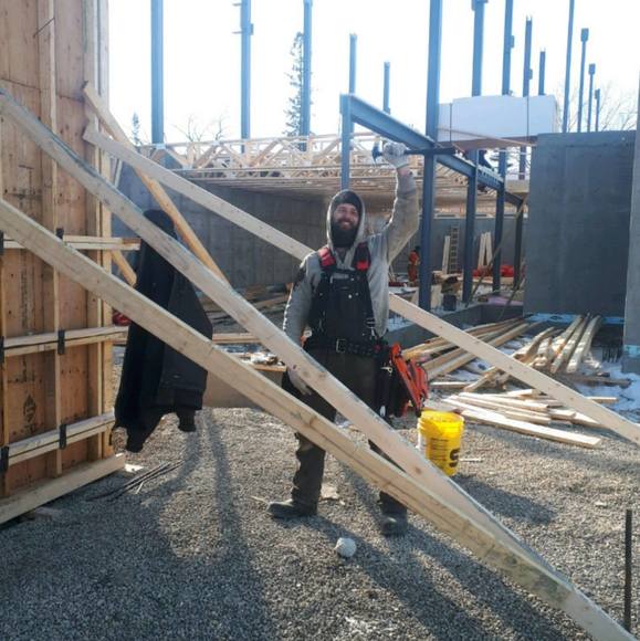 Profile Picture of Wayne Rennie (@wayne10100) on Poshmark